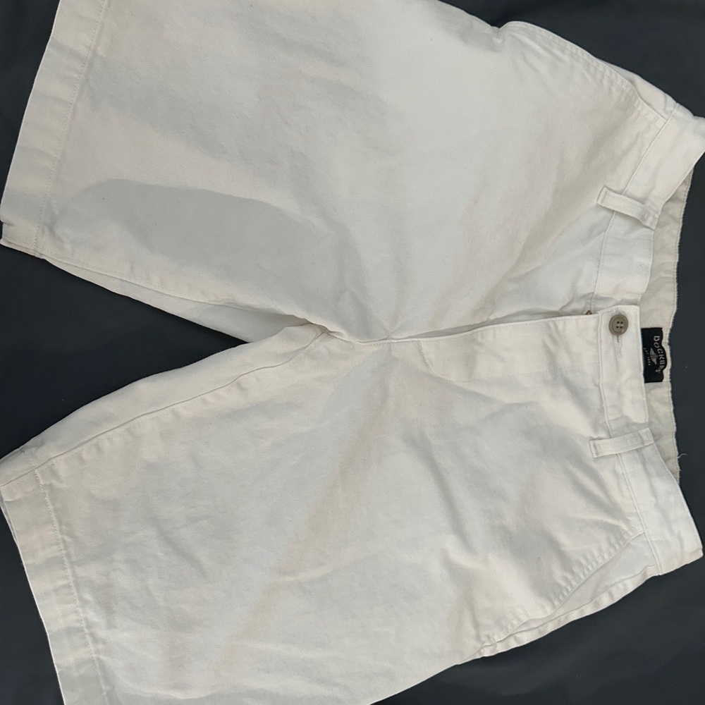 White Casual Shorts DOCKERS brand size 32